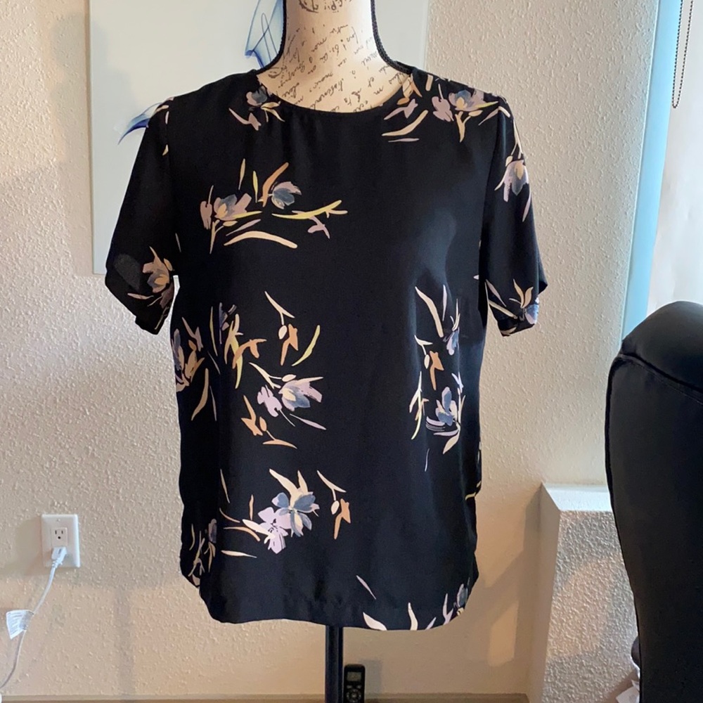 Women’s blouse